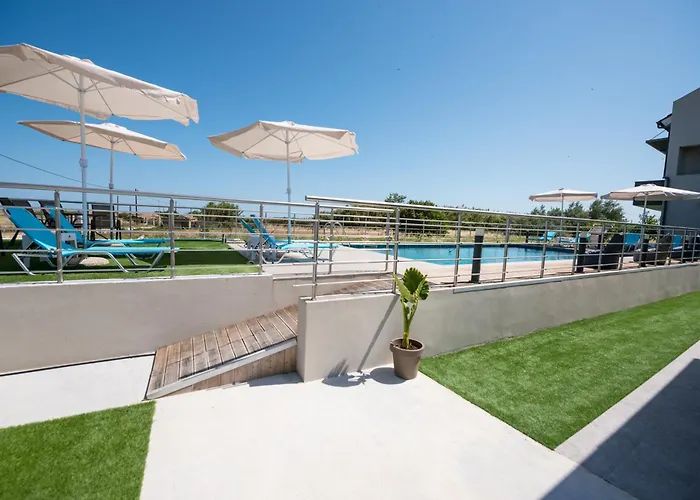 Oasis Apartments